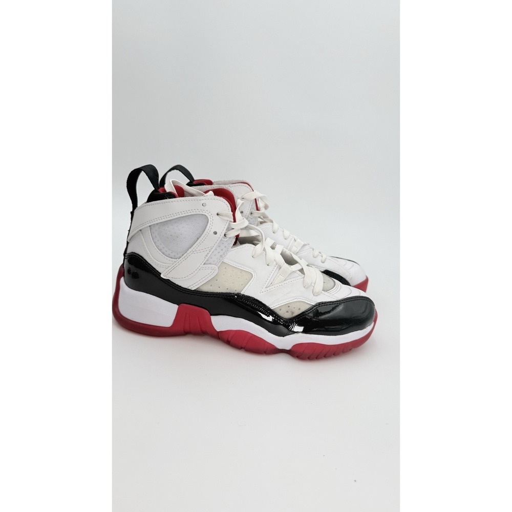 Jordan Two Trey (GS) White Black Gym Red Unisex KlSize 7Y Sneaker DQ8431 106
